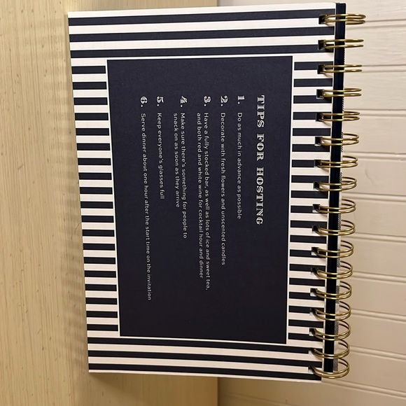 Draper James Party Planner - Picture 4 of 11